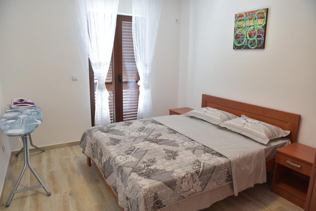 Apartmani Centar Igalo Herceg Novi Exterior foto